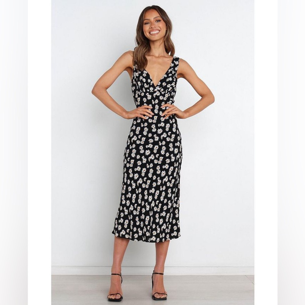 Petal & Pup Black and White Floral Midi Dress